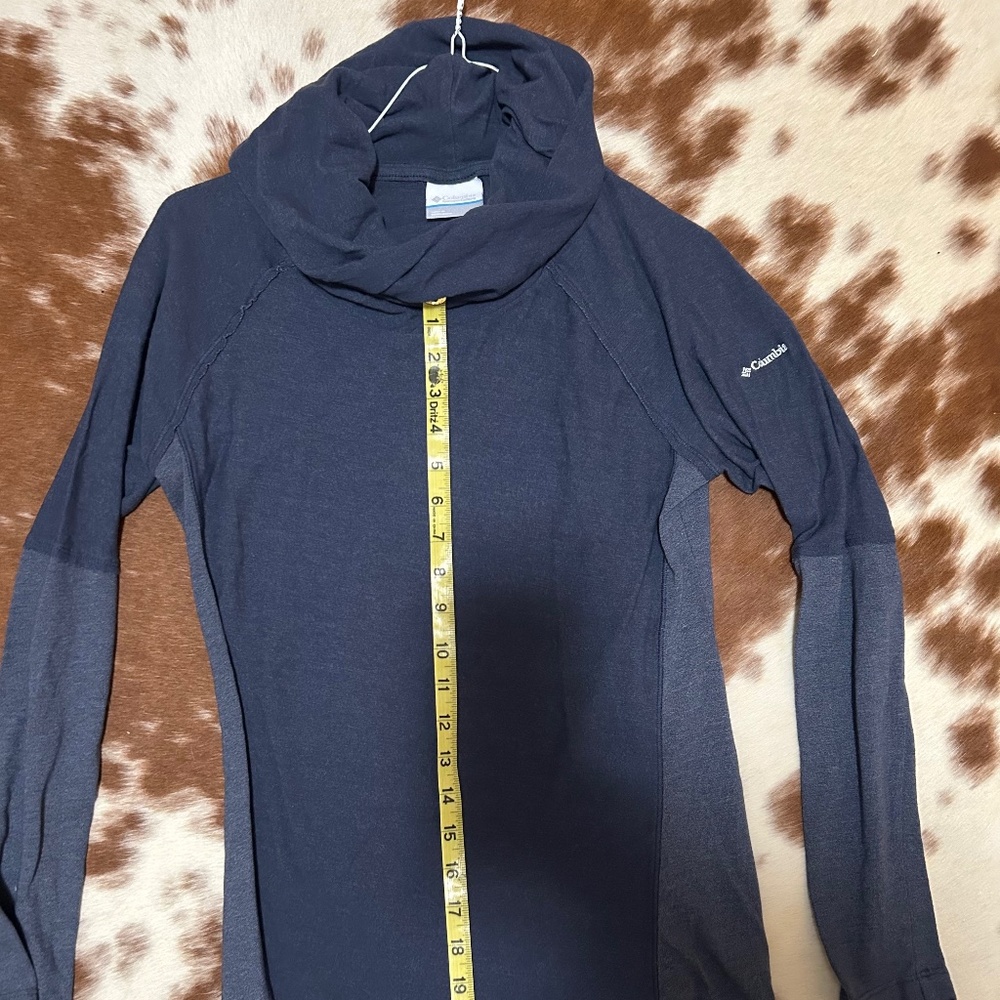 Columbia Women’s Cowl Neck Long-sleeve Blue Top Size S